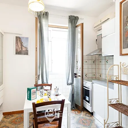 Apartment Bright Gianturco 19 *